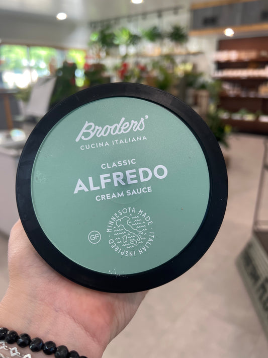 Broder’s Sauce Alfredo