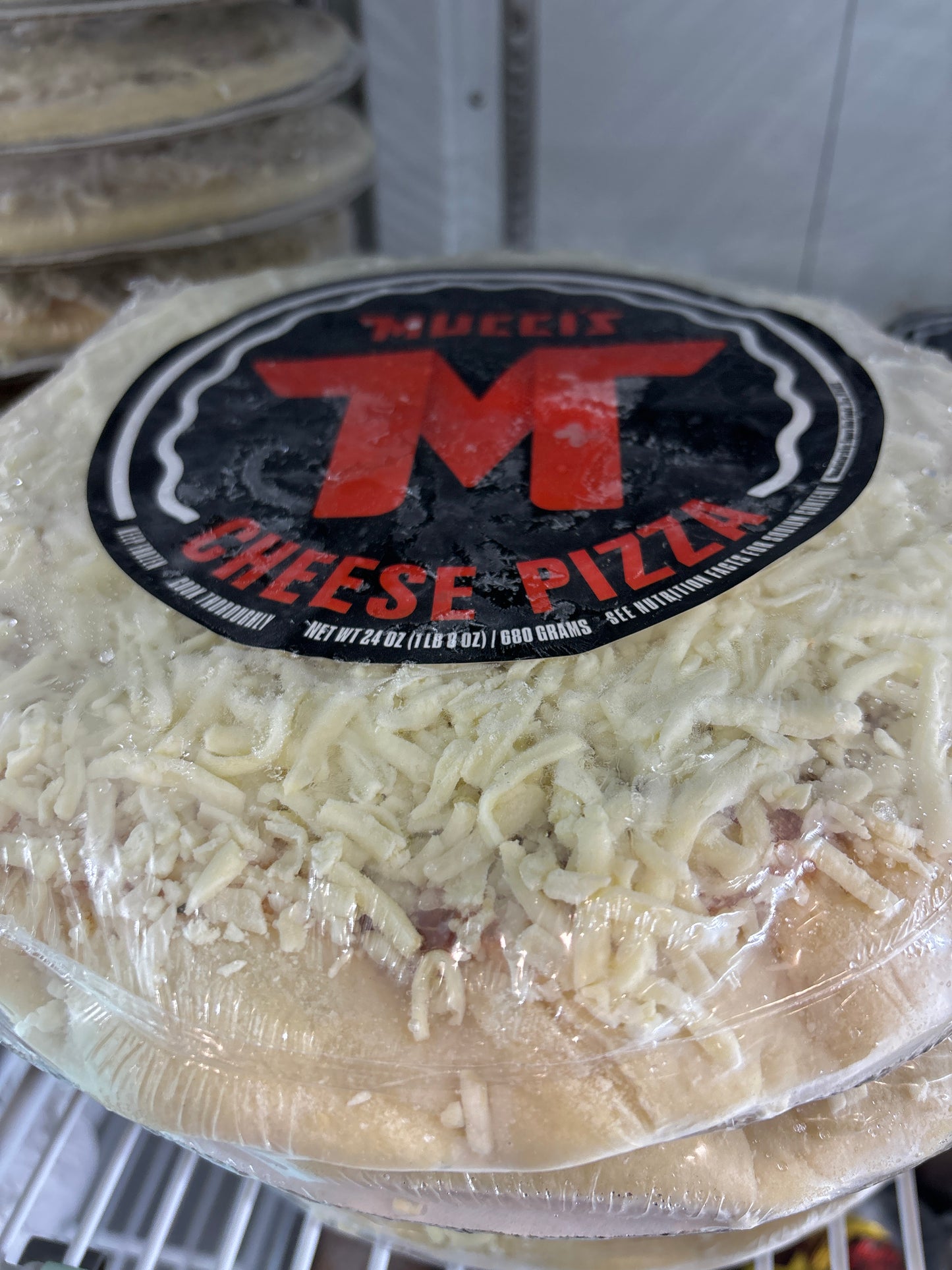 Mucci’s Cheese Pizza